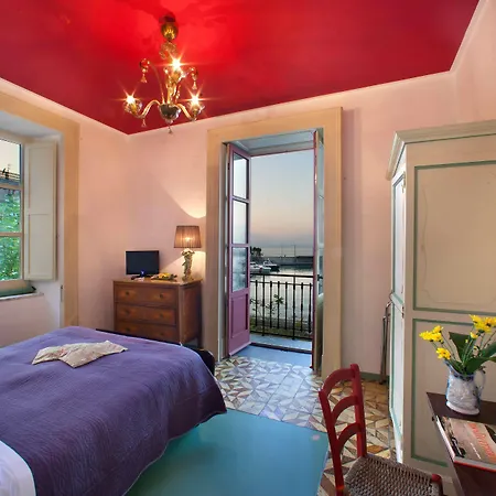 Marina Piccola 73 4*