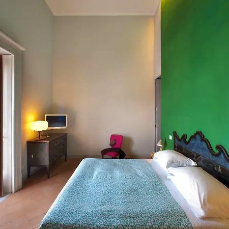 Oda ve Kahvaltı Marina Piccola 73 4*