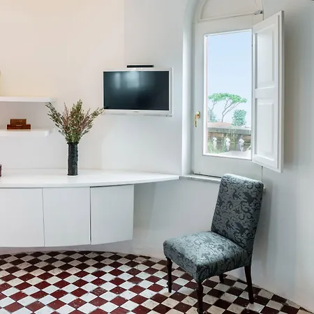 Marina Piccola 73 Acomodação com café da manhã  4*