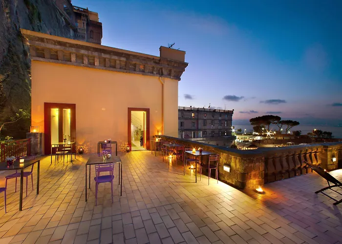 皮可拉73号码头酒店