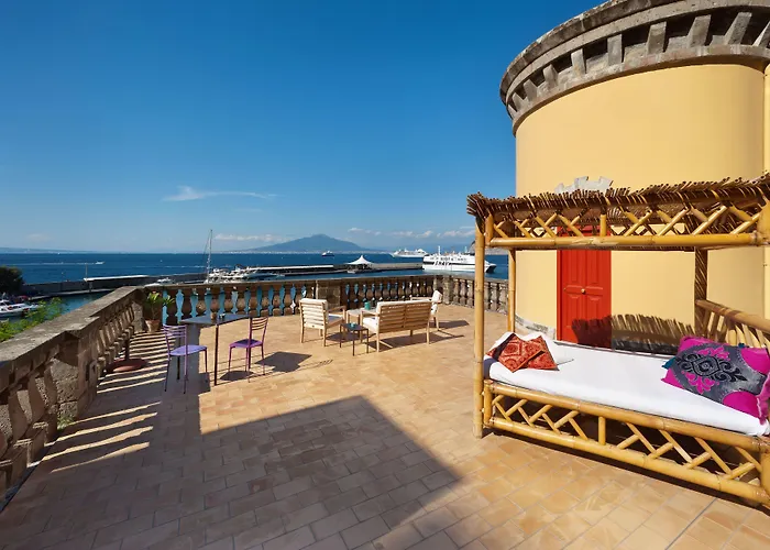 皮可拉73号码头酒店