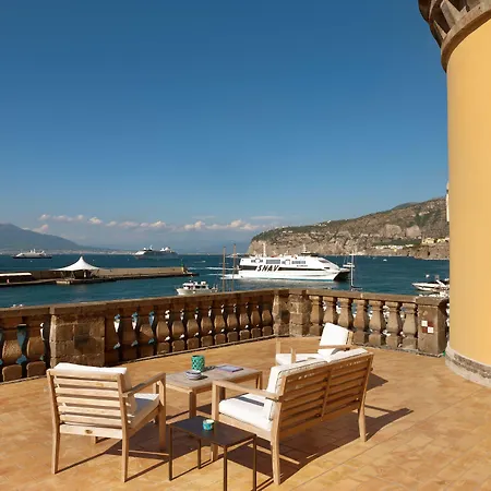 فندق مبيت وإفطار Marina Piccola 73 سورينتو